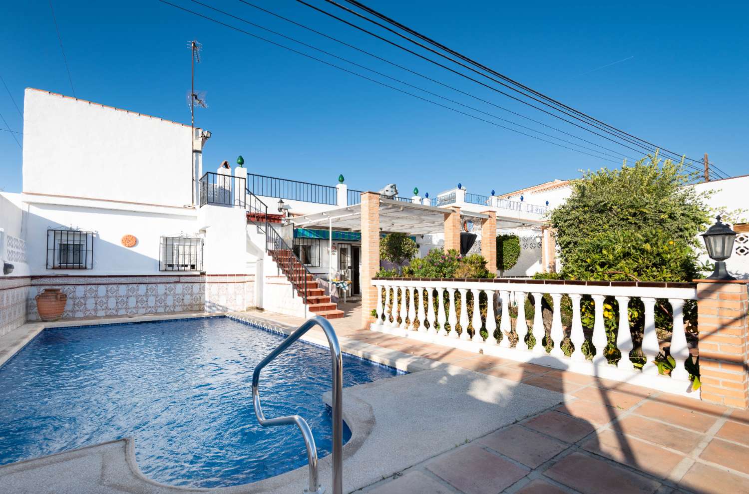 House with private pool for sale in Nerja