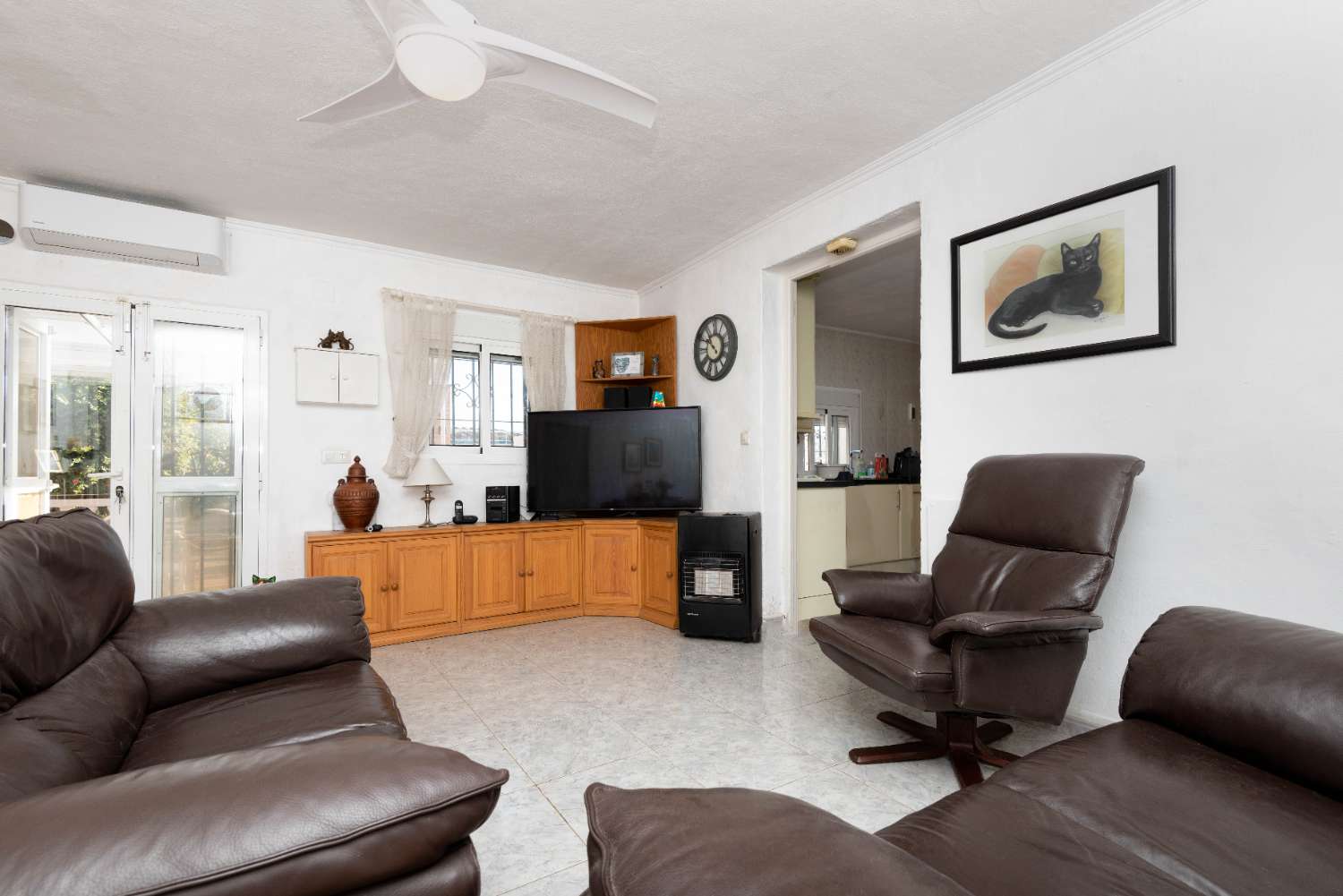 House with private pool for sale in Nerja