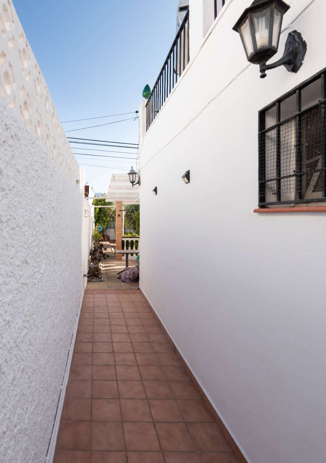 House with private pool for sale in Nerja