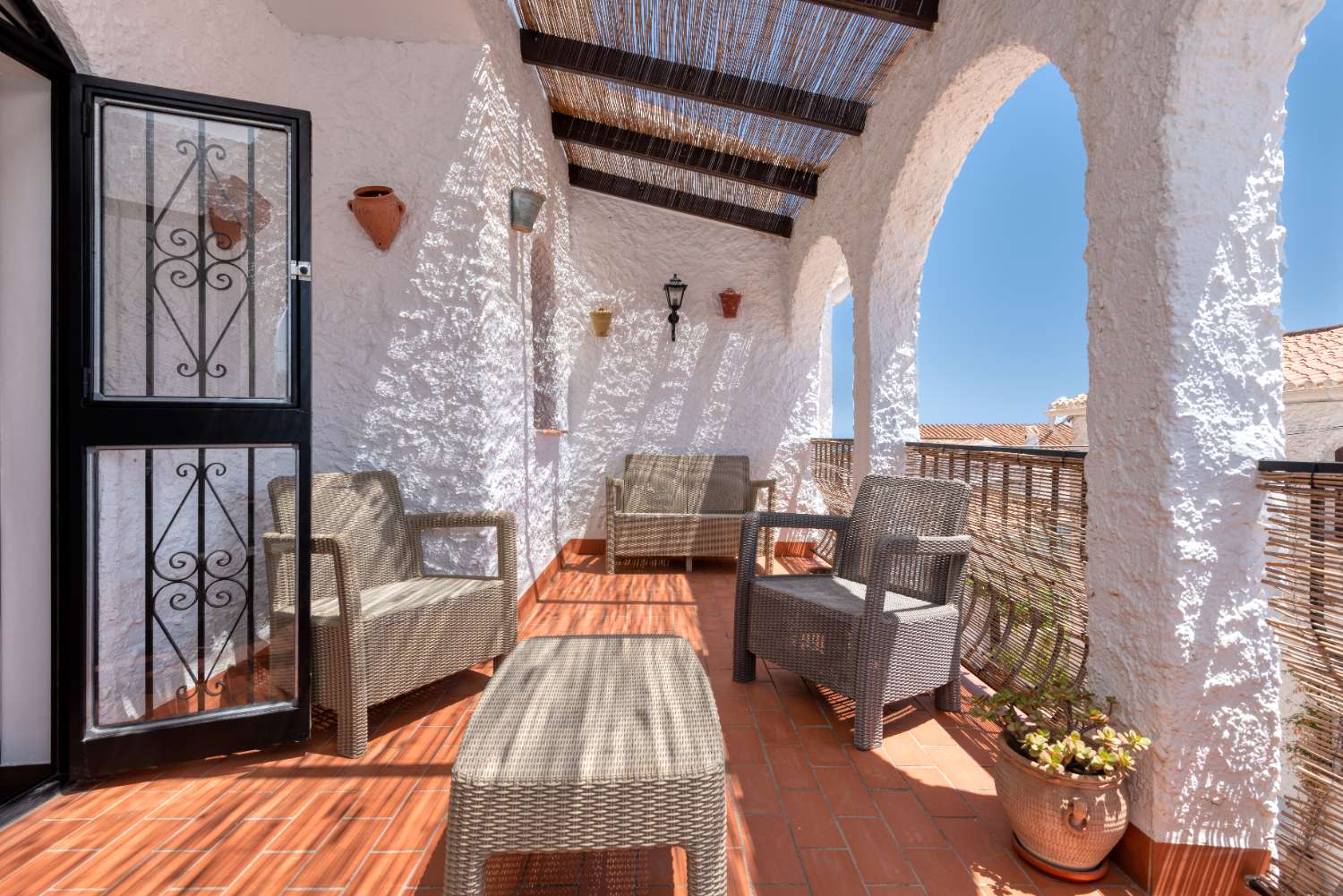 Villa zum Verkauf im Dorf Capistrano Nerja