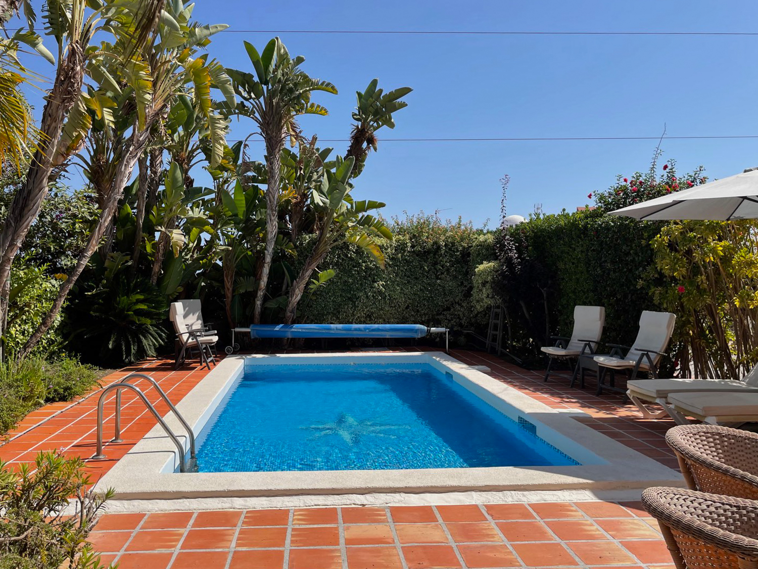 Villa for sale in Nerja, Urb. Alhambra.