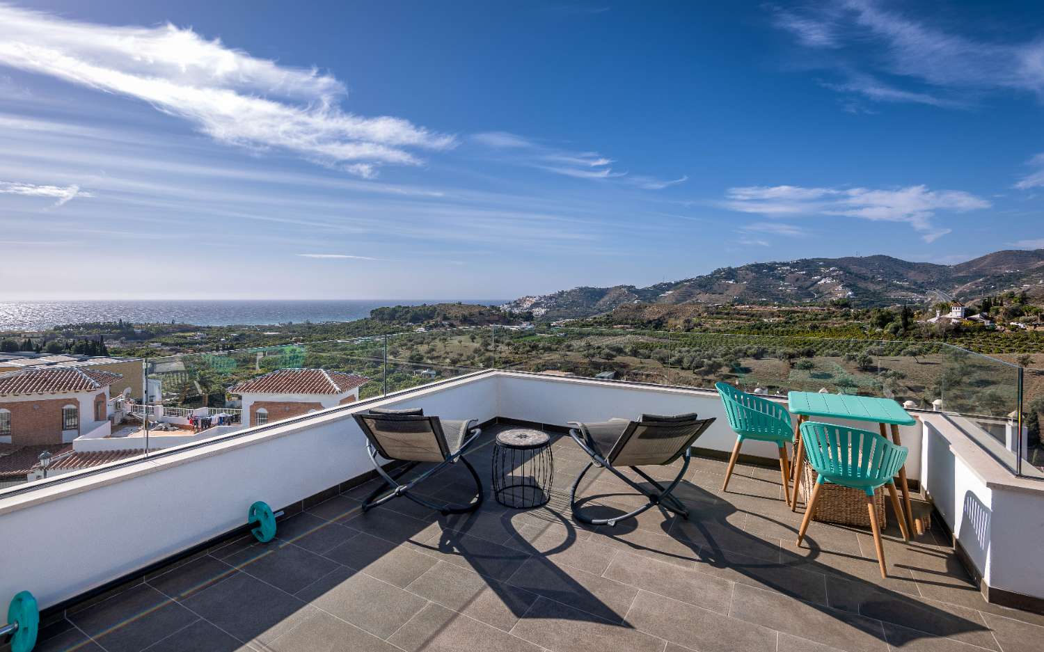 Detached villa with private pool for sale in Nerja