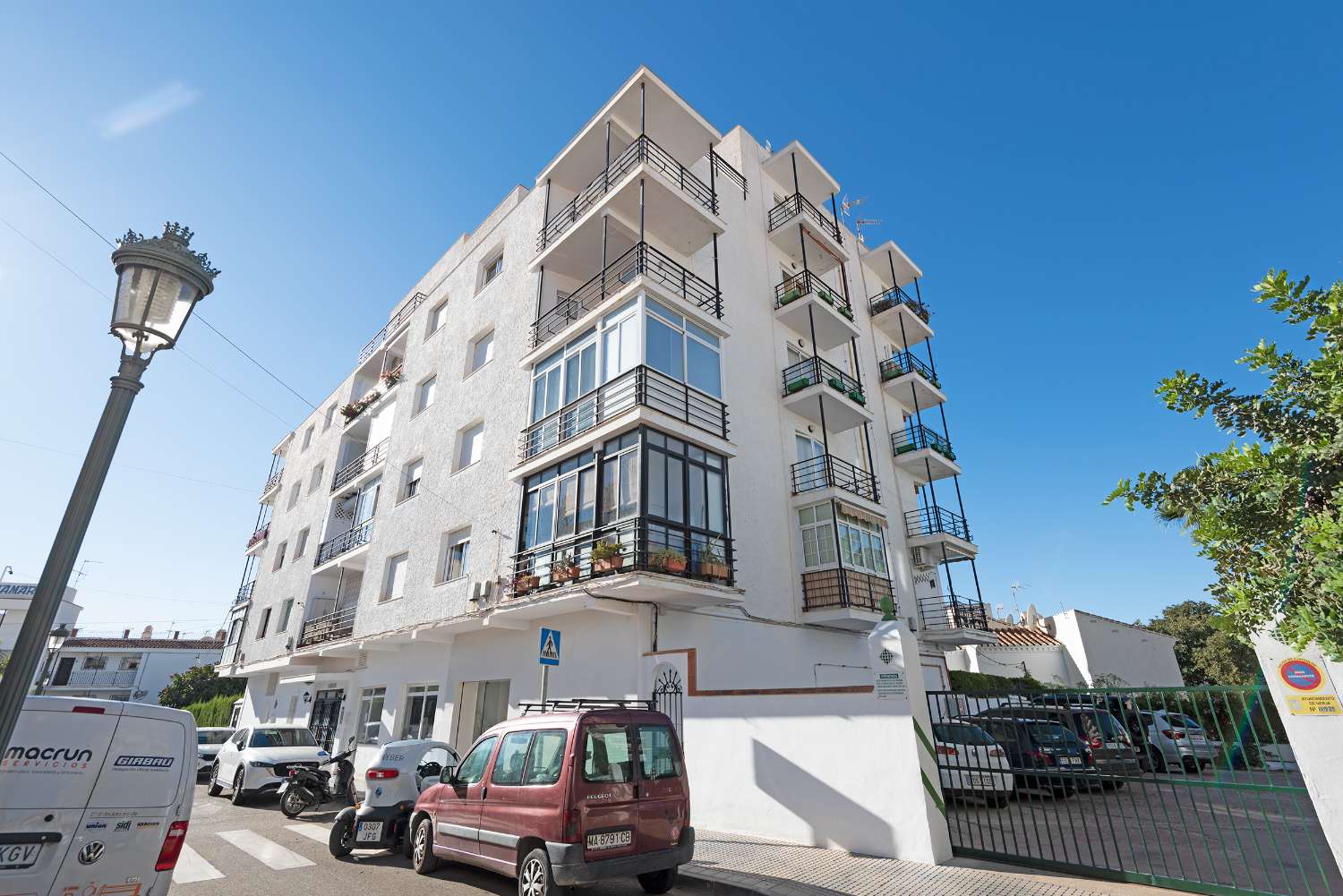 Apartment with sea views near Burriana beach and the Hotel Parador in Nerja