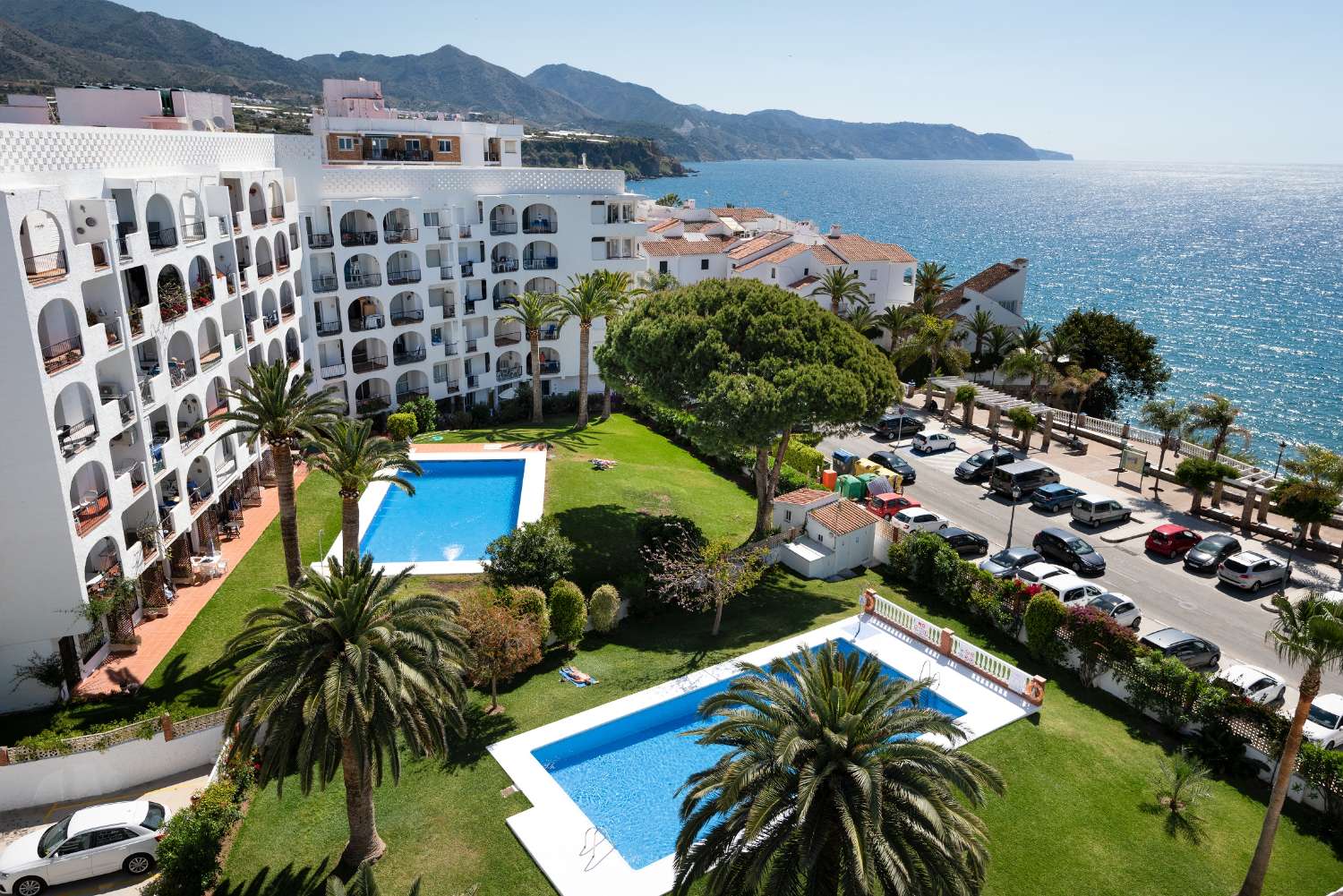 Appartement te koop in Nerja gelegen in Verde Mar, een van de meest gewilde appartementencomplexen in het centrum van Nerja