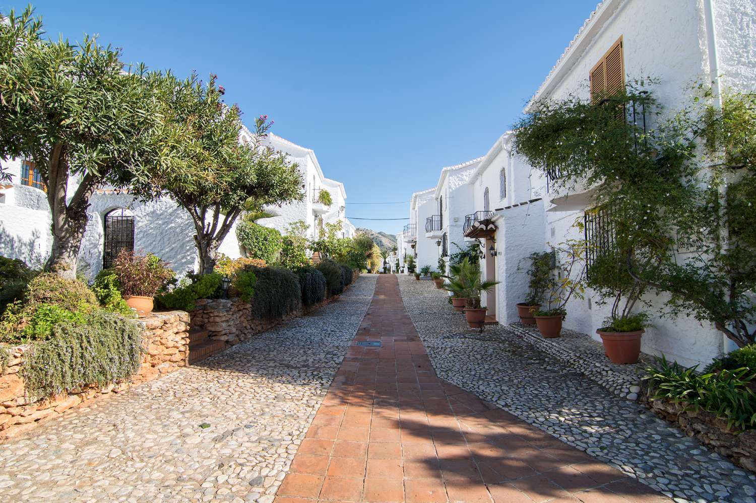 Fristående hus till salu i byn Capistrano, Nerja