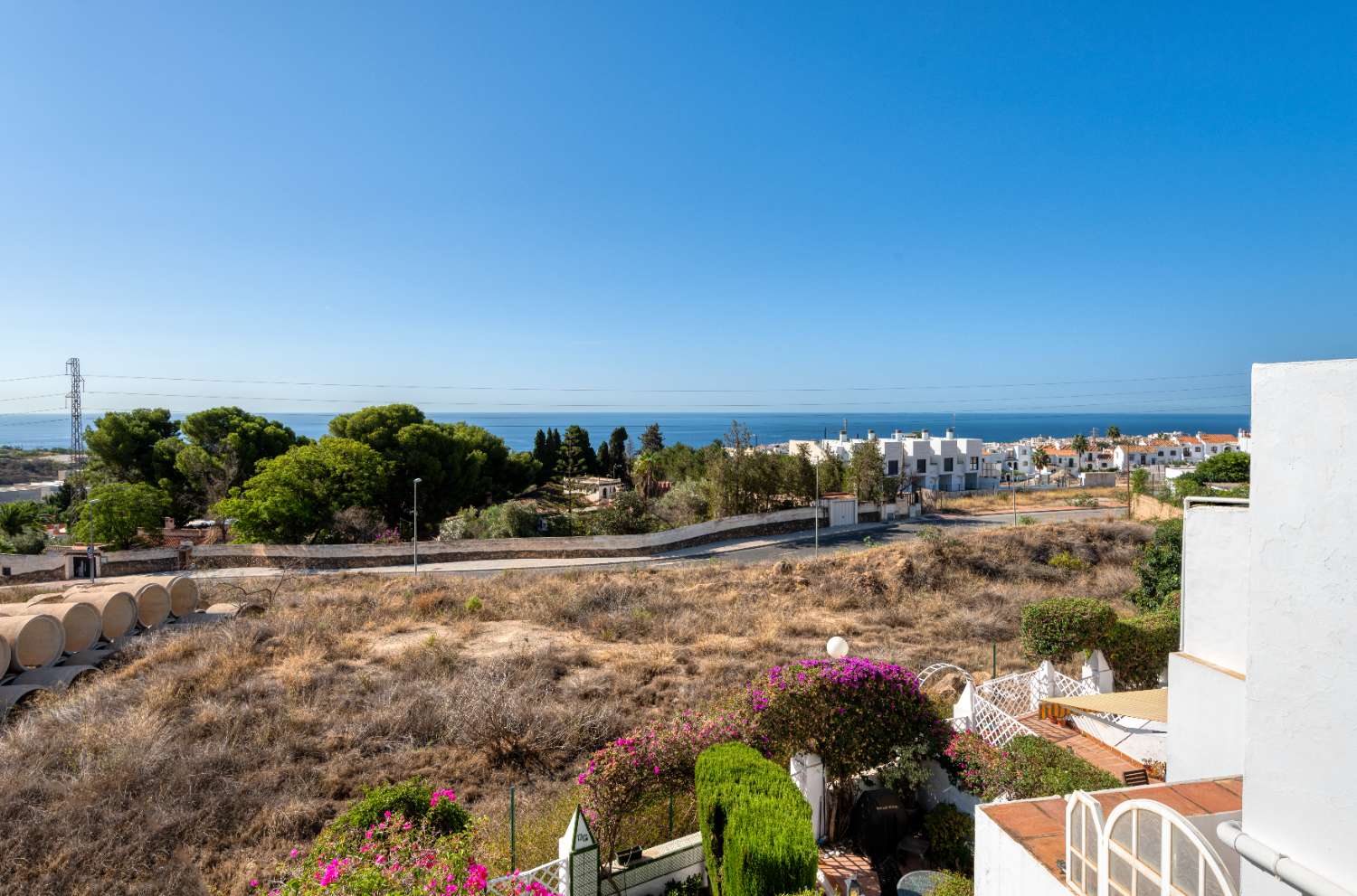 Rekkehus til salgs i Urb. Alhambra, Nerja