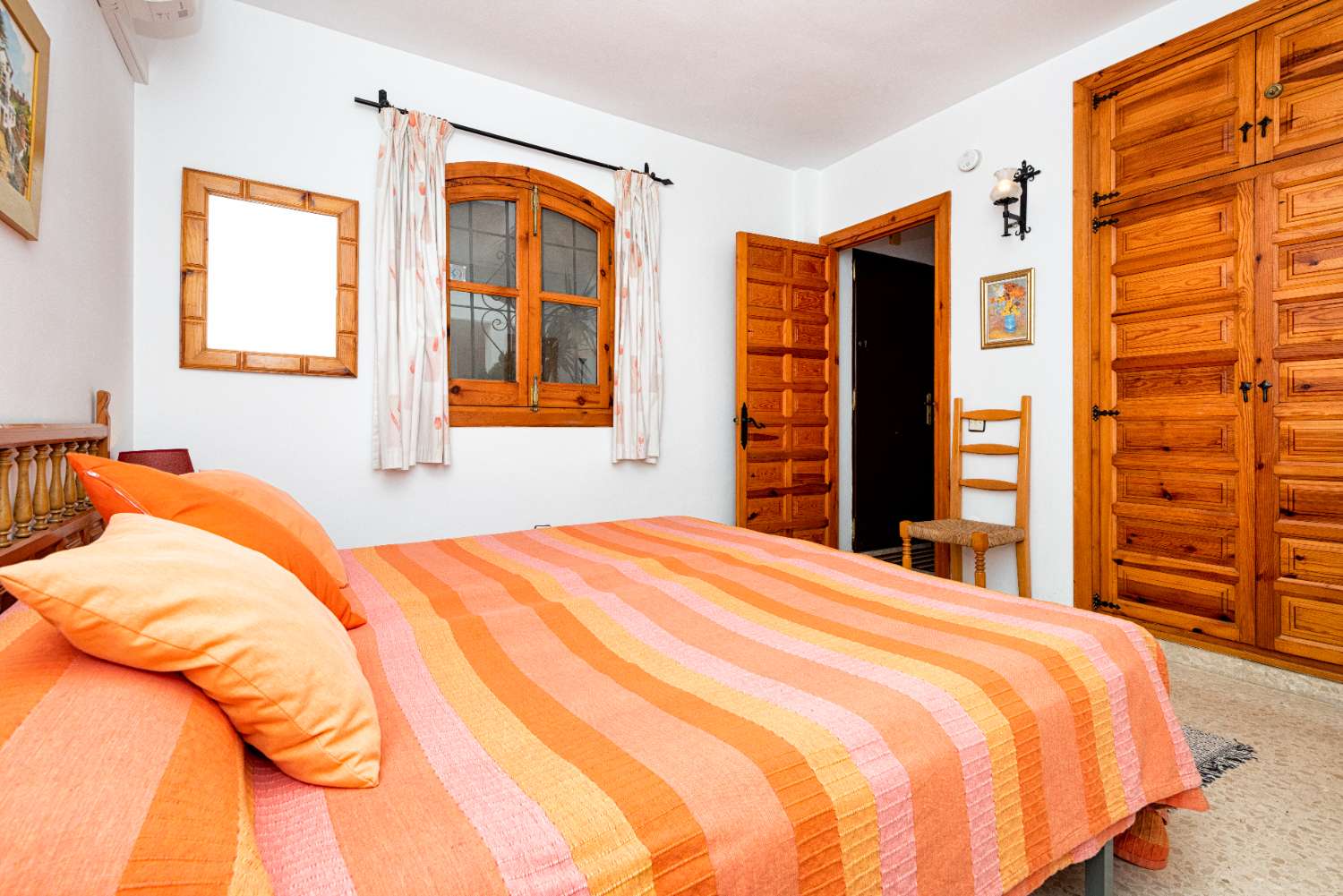 Schöne Wohnung zum Verkauf in Nerja San Juan Capistrano