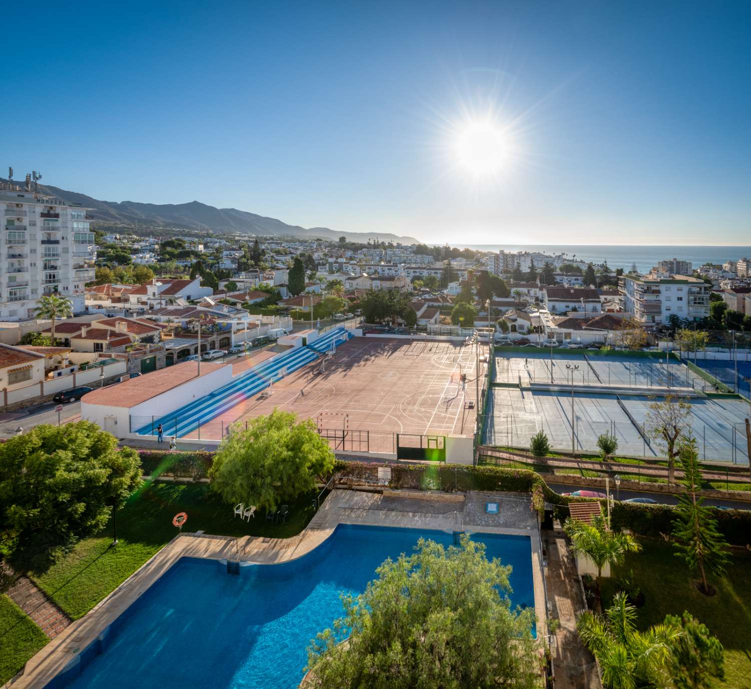 Apartment for sale in Nerja, Edf. Almijara.