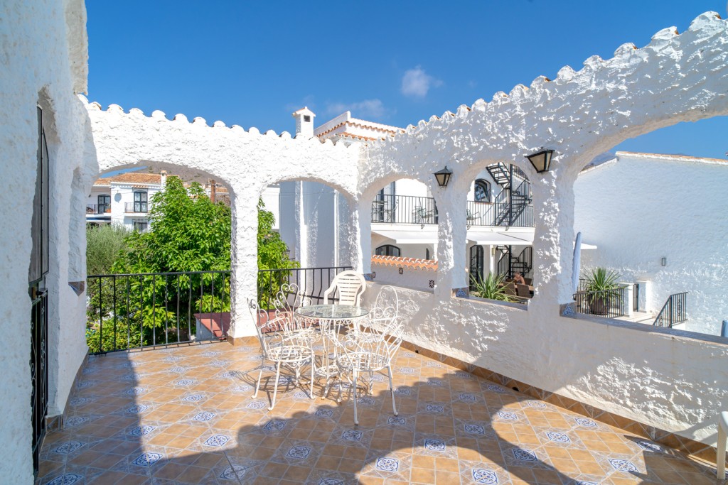 Immobilien zum Verkauf im Dorf Capistrano, Nerja