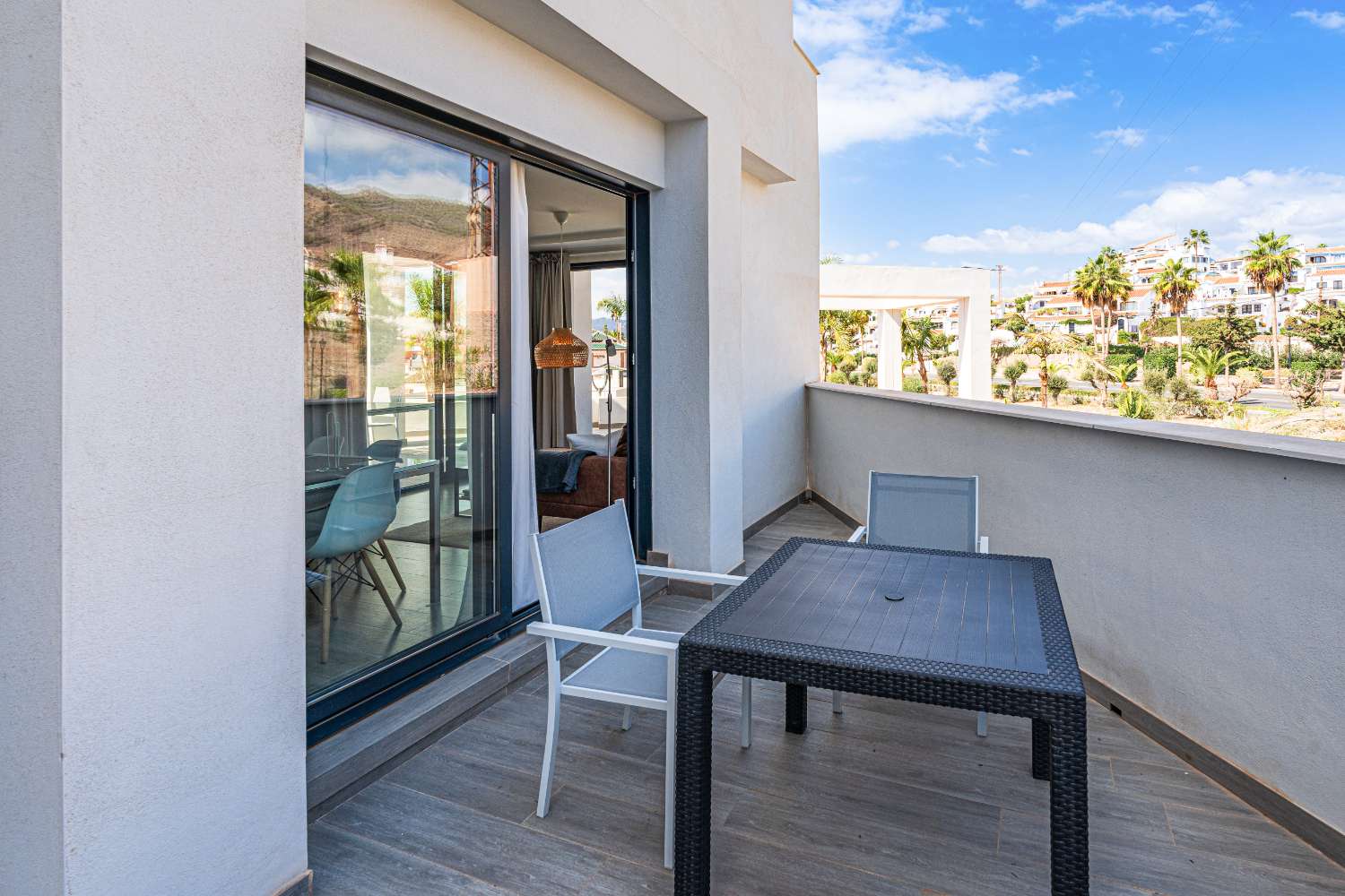 Apartamento en venta en Palma Real, Nerja