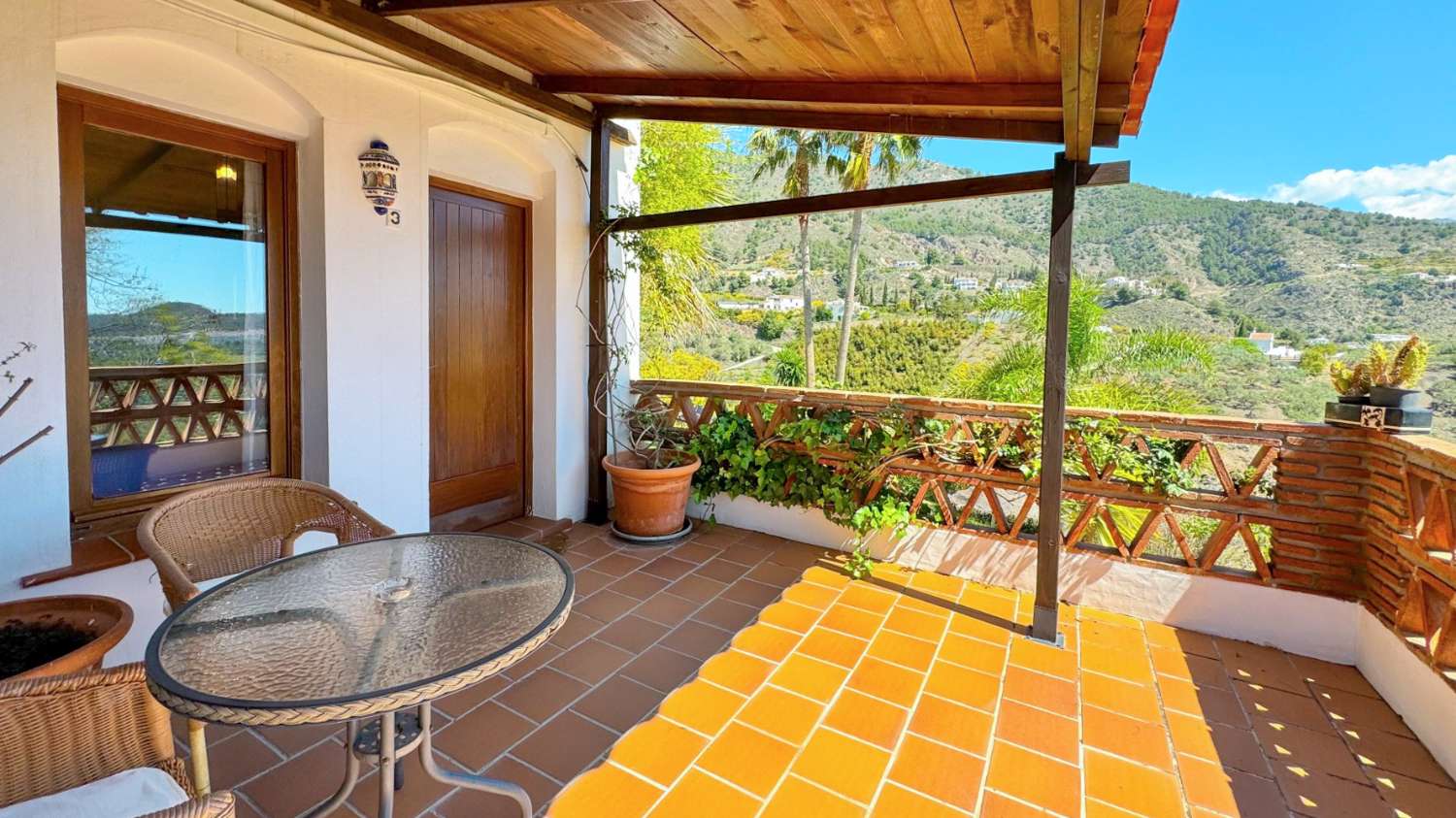 Villa en venta en Frigilliana