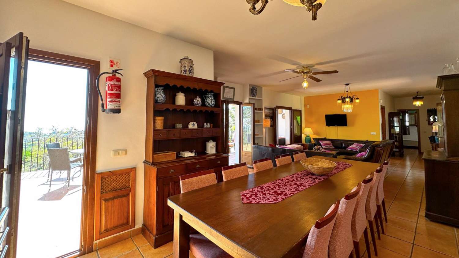 Villa en venta en Frigilliana