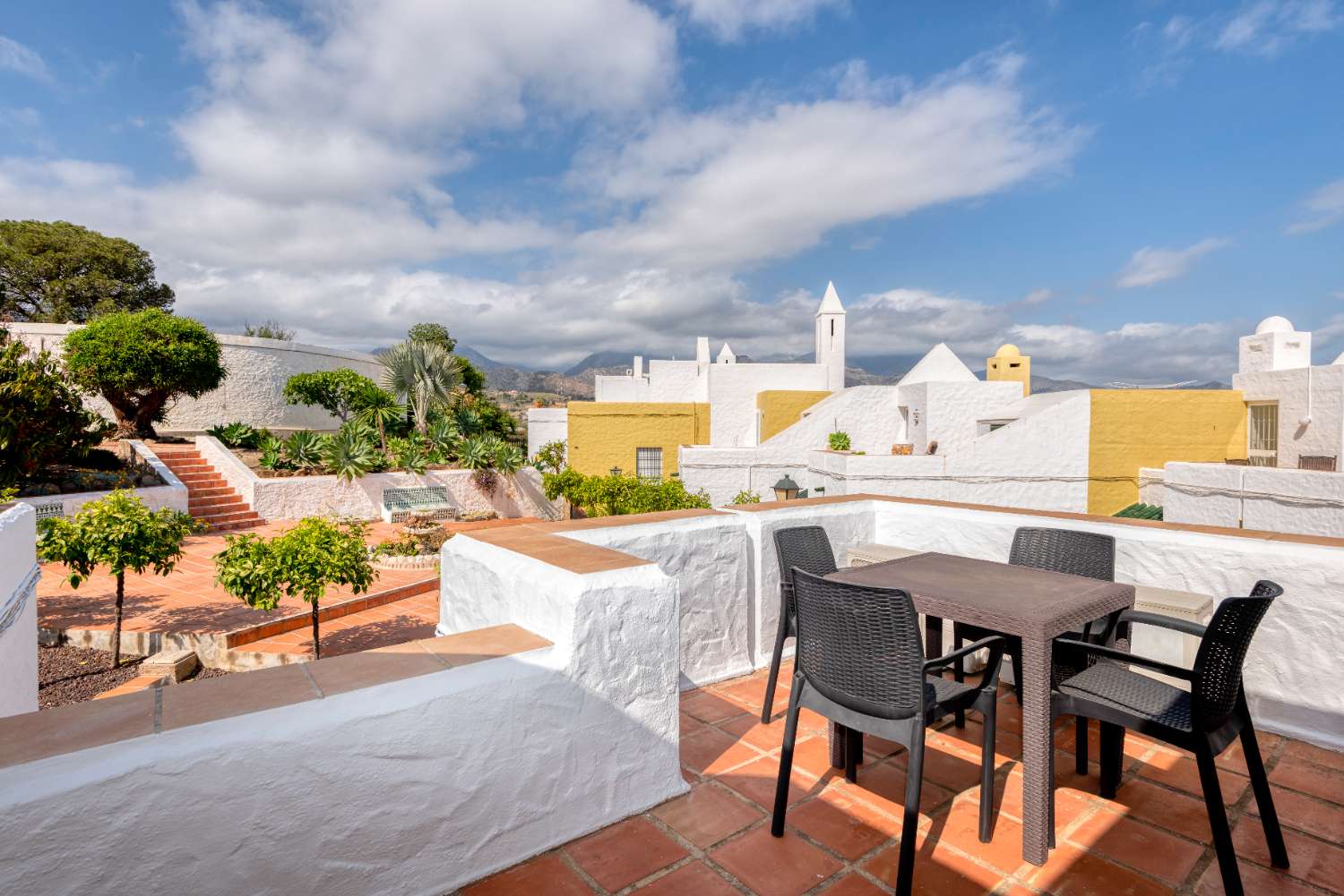 Haus zu verkaufen in Urb. Casablanca, Nerja