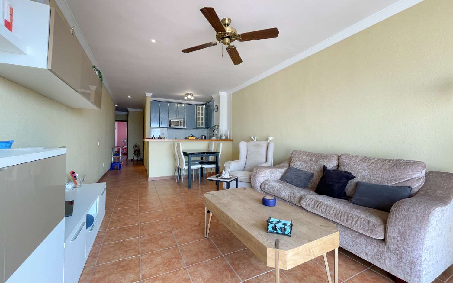 Apartamento en primera línea de playa con impresionantes vistas al mar en Playa Burriana