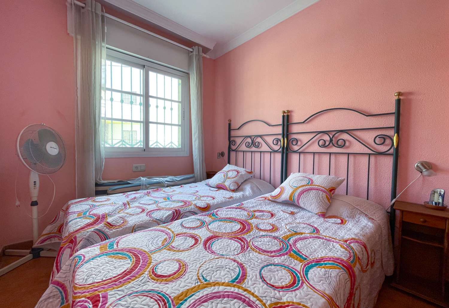Apartamento en primera línea de playa con impresionantes vistas al mar en Playa Burriana