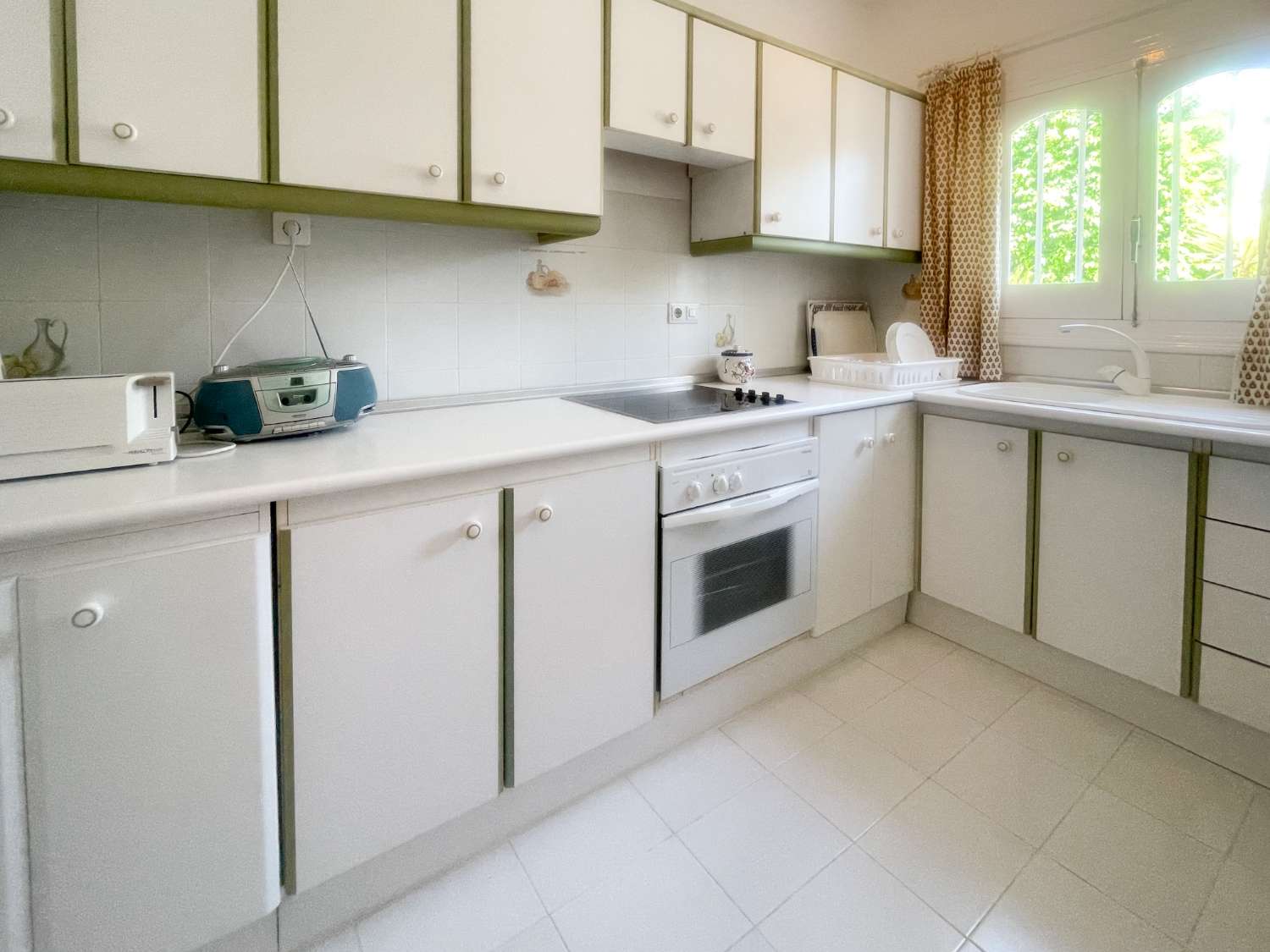 House for sale in Nerja, in Jardines de Nerja, right above Capistrano Village