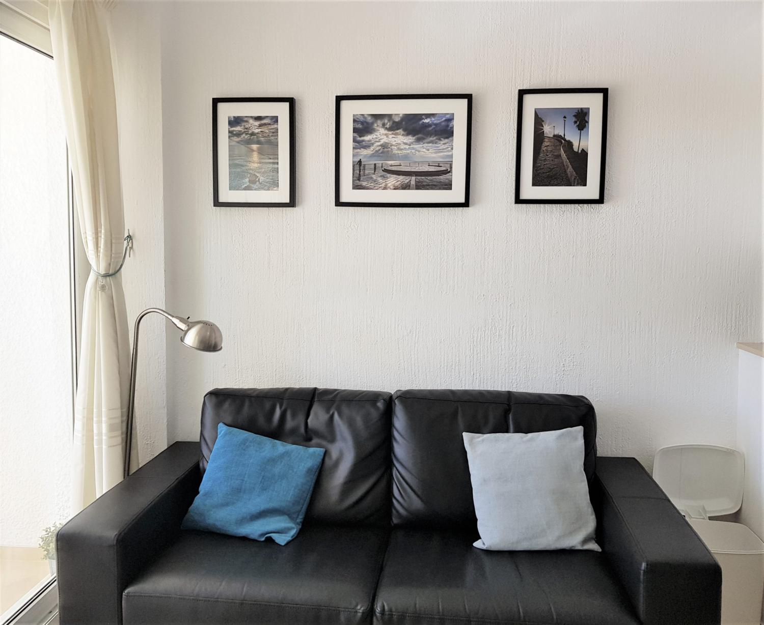 A superb one-bedroom apartment in Edificio Verdemar, one of Nerja’s most sought-after holiday locations.