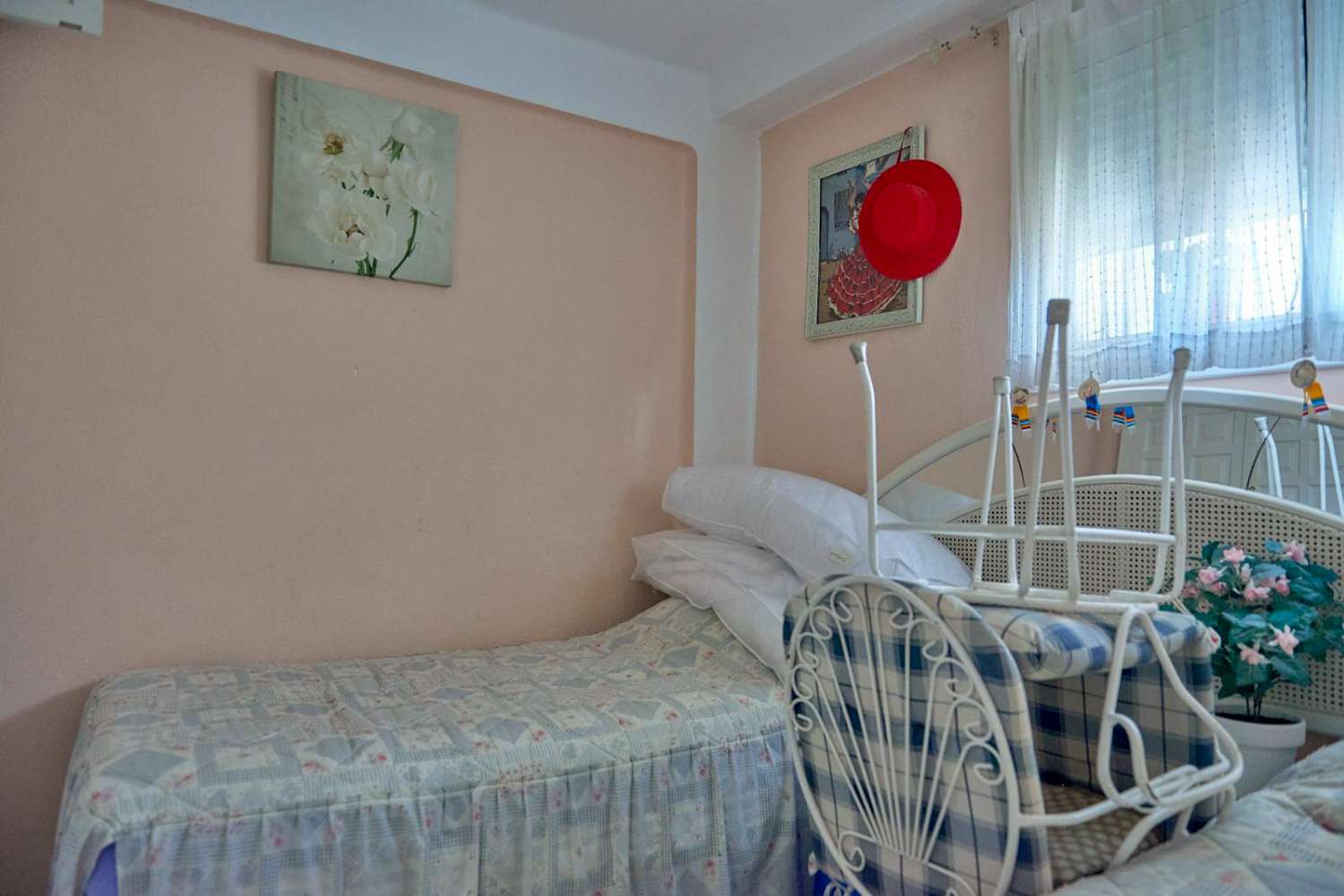Apartment for sale with nice sea views
