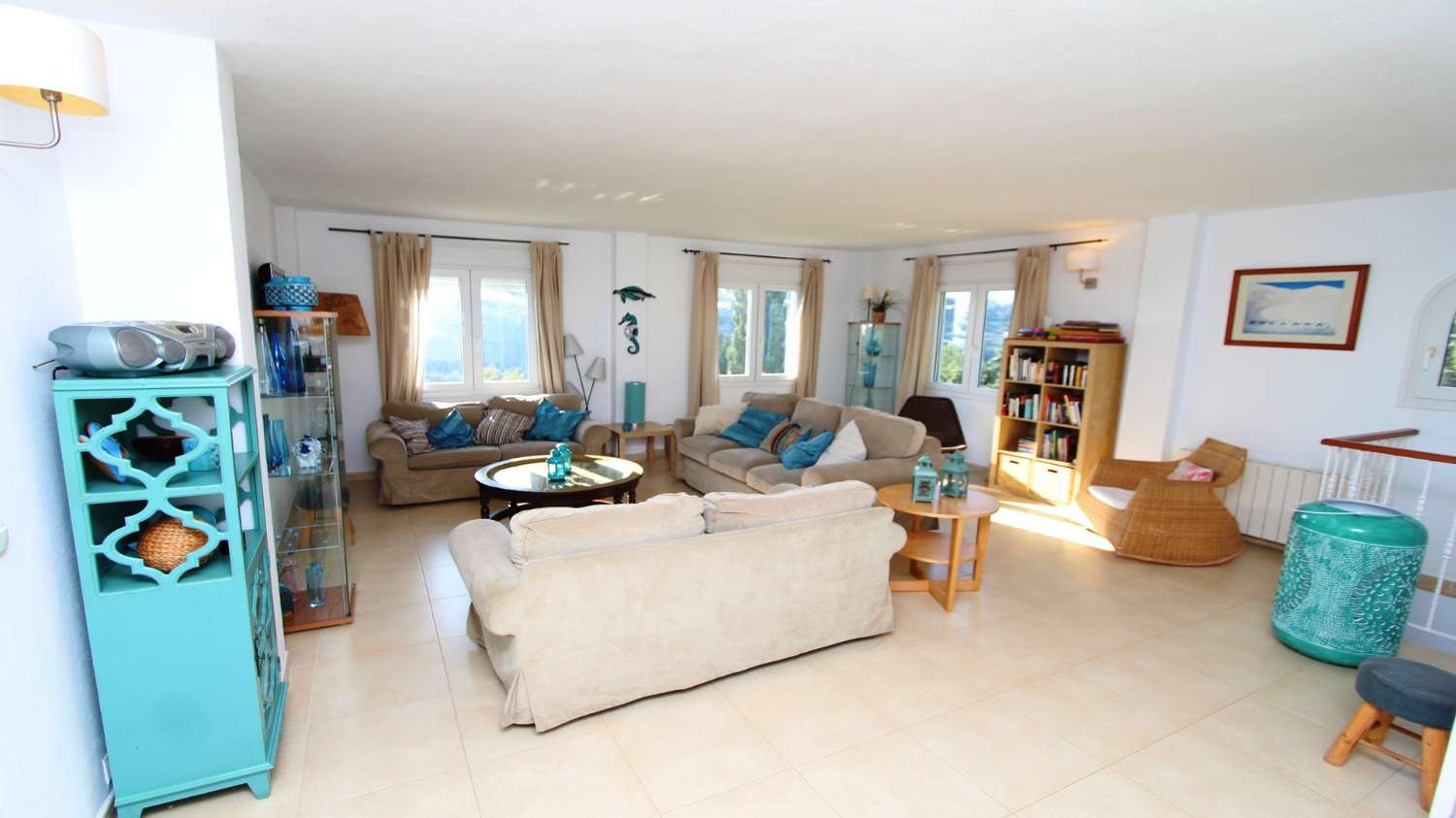 Unique opportunity to purchase a fabulous villa with stunning views