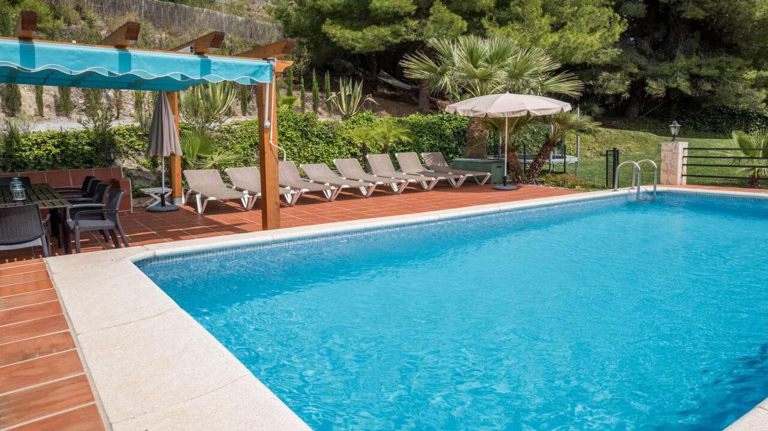 Unique opportunity to purchase a fabulous villa with stunning views