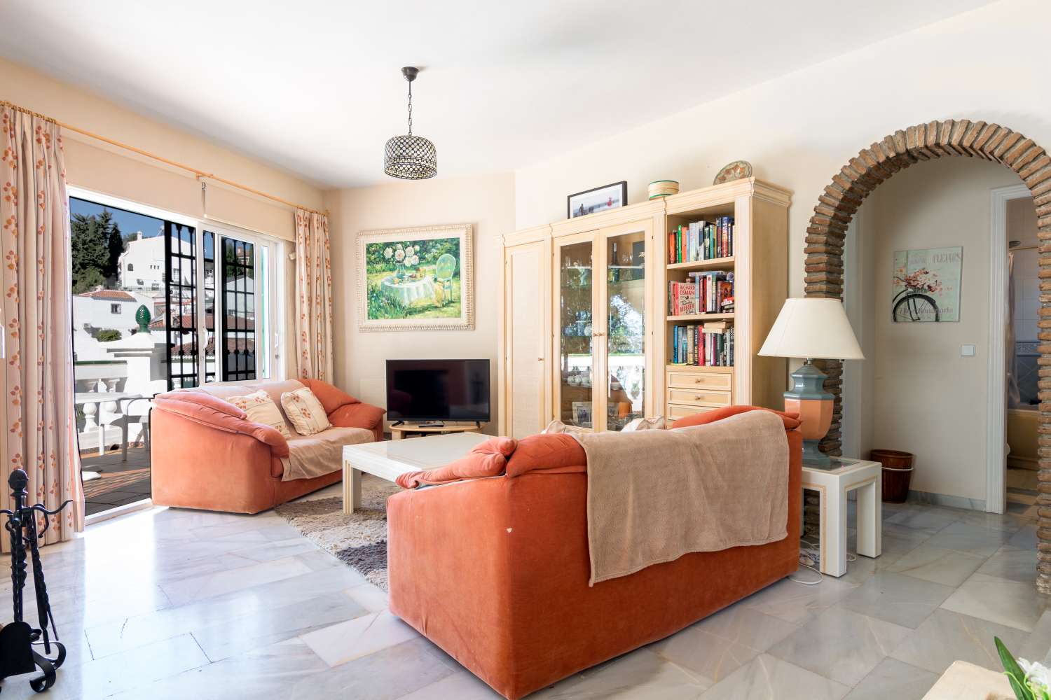 Spacious 5-Bedroom Villa with Pool and Dual Living Spaces in Nerja