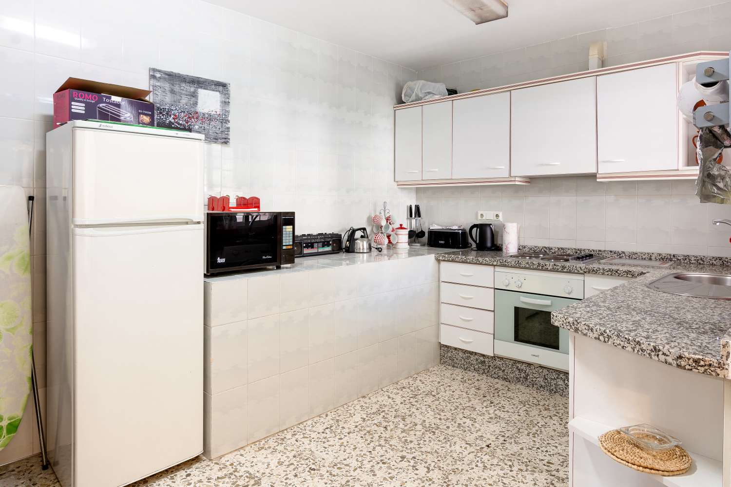 Spacious 5-Bedroom Villa with Pool and Dual Living Spaces in Nerja