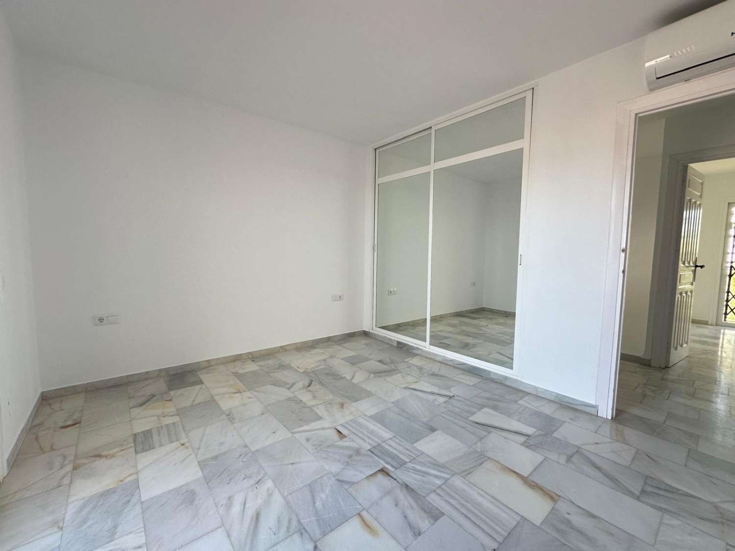 Stylish Renovated Townhouse with Terraces, Roof terrace & Garage in Los Olivos (Fuente del Baden area – Nerja)