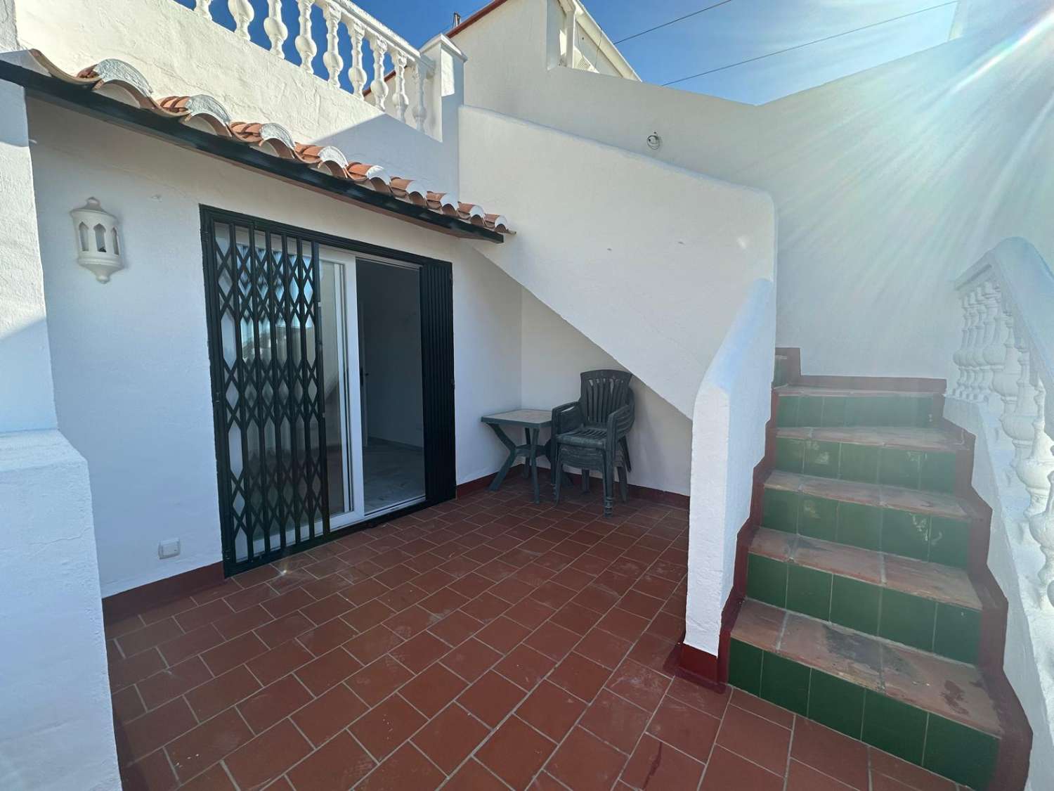 Stylish Renovated Townhouse with Terraces, Roof terrace & Garage in Los Olivos (Fuente del Baden area – Nerja)