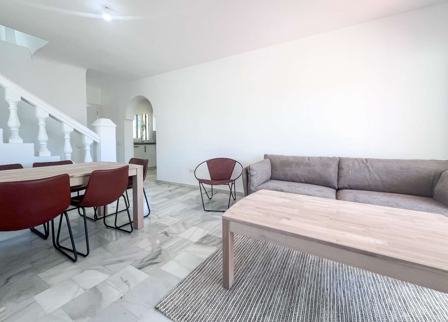 Stylish Renovated Townhouse with Terraces, Roof terrace & Garage in Los Olivos (Fuente del Baden area – Nerja)