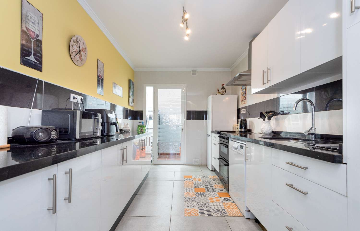 Appartement d'angle de deux chambres avec vue sur la mer à Paco Romo, Nerja