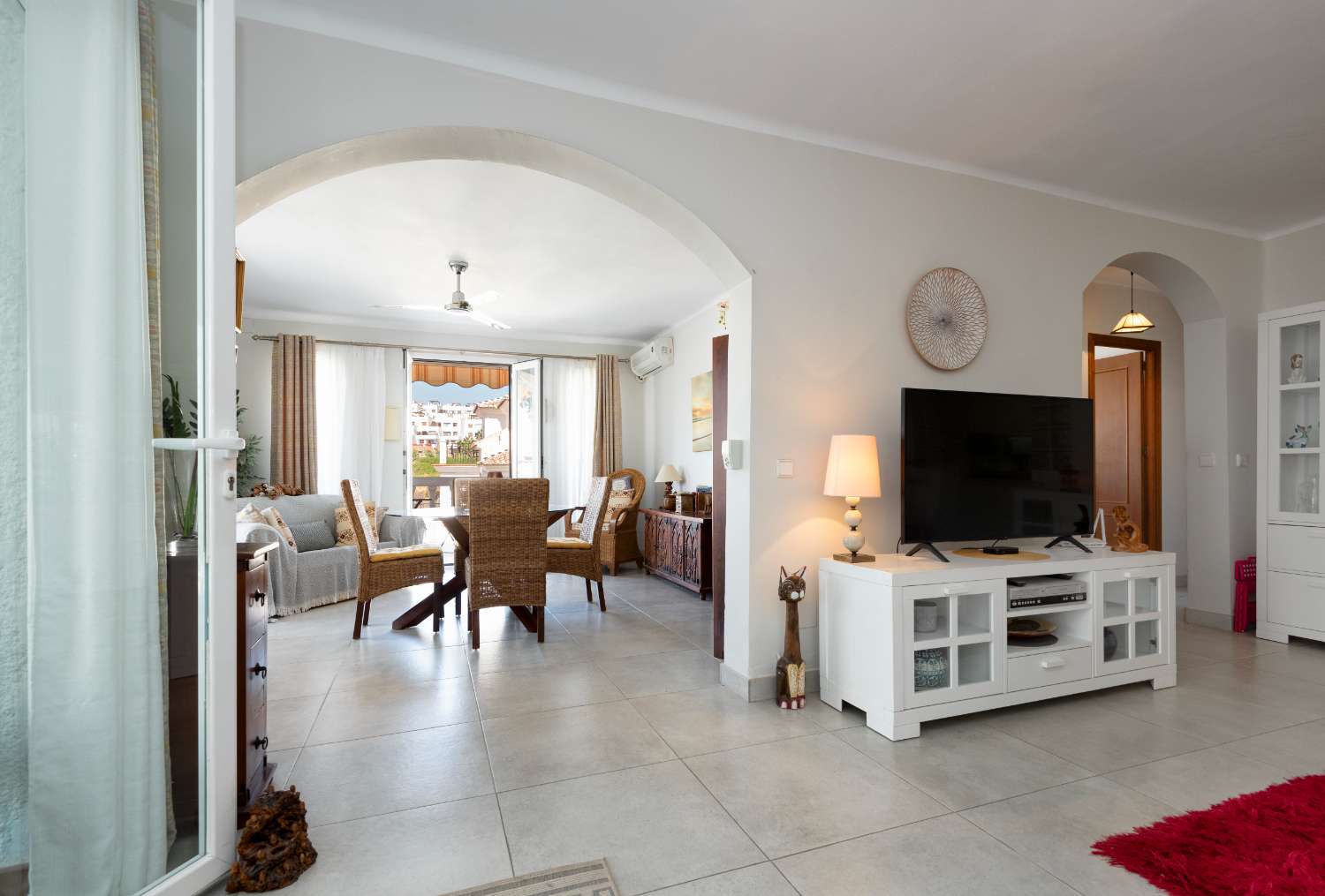 Appartement d'angle de deux chambres avec vue sur la mer à Paco Romo, Nerja
