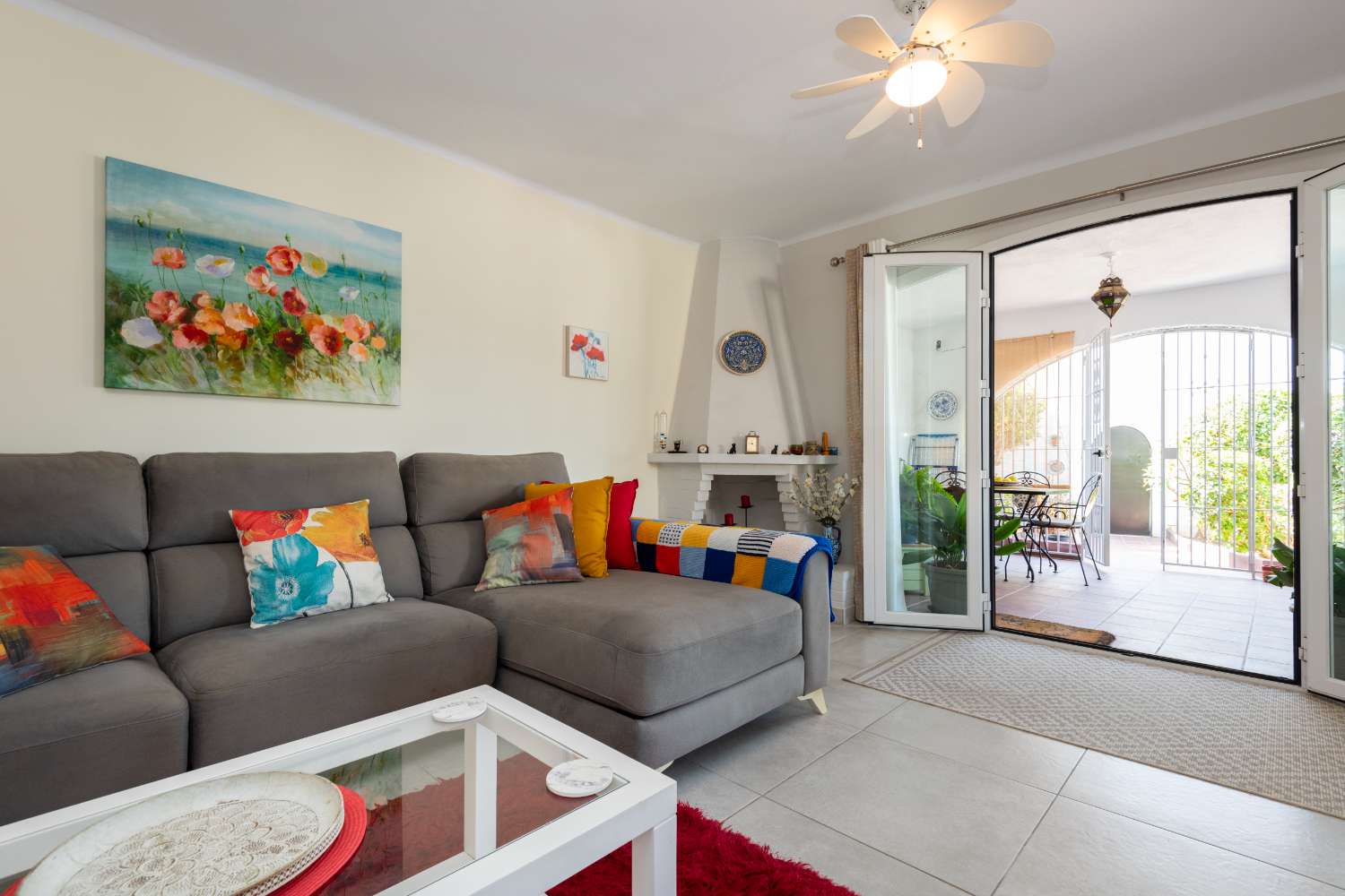 Appartement d'angle de deux chambres avec vue sur la mer à Paco Romo, Nerja