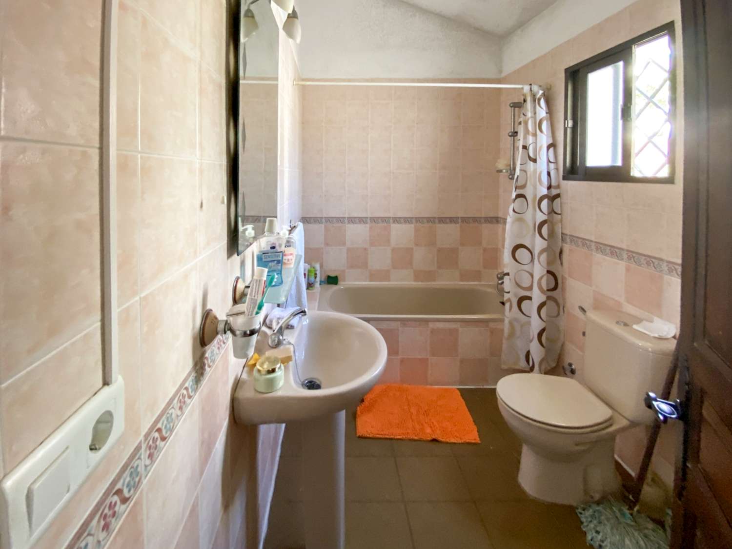 Exceptional Sea Views & Privacy in Tropicana, Nerja