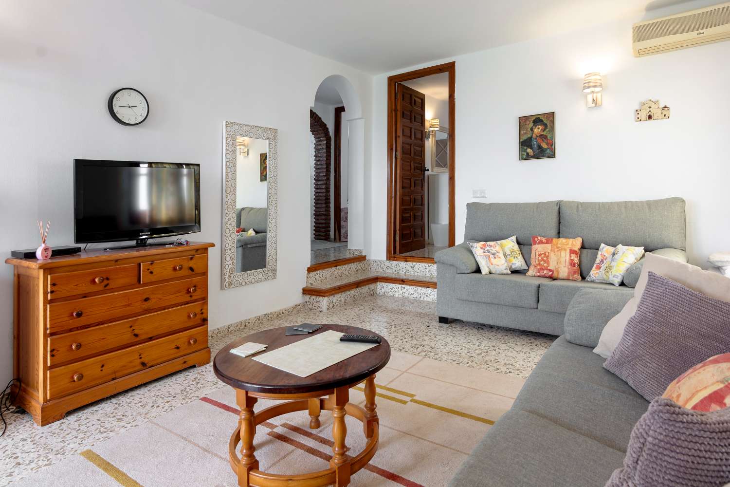 Detached Villa with Sea Views in Capistrano Village, Nerja