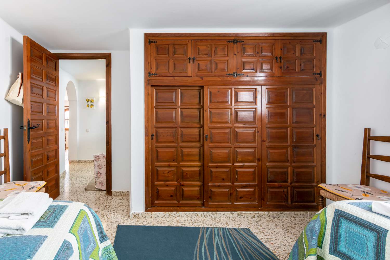 Detached Villa with Sea Views in Capistrano Village, Nerja