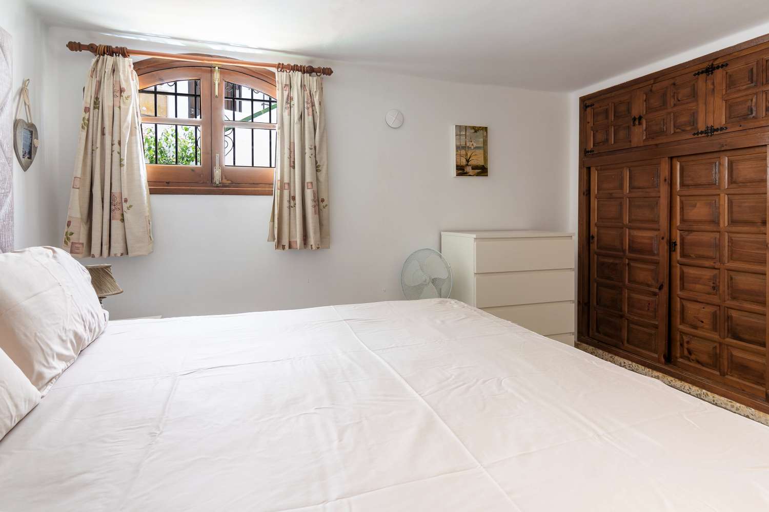 Detached Villa with Sea Views in Capistrano Village, Nerja