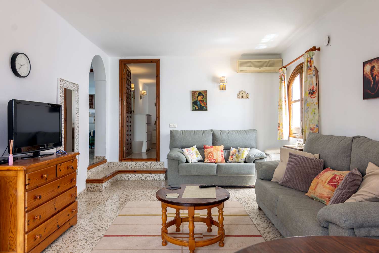 Detached Villa with Sea Views in Capistrano Village, Nerja