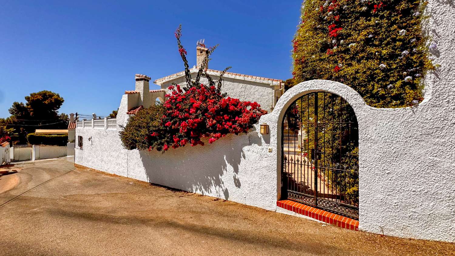 Villa zum verkauf in Capistrano (Nerja)