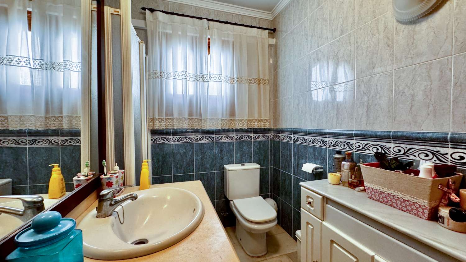 Villa zum verkauf in Capistrano (Nerja)
