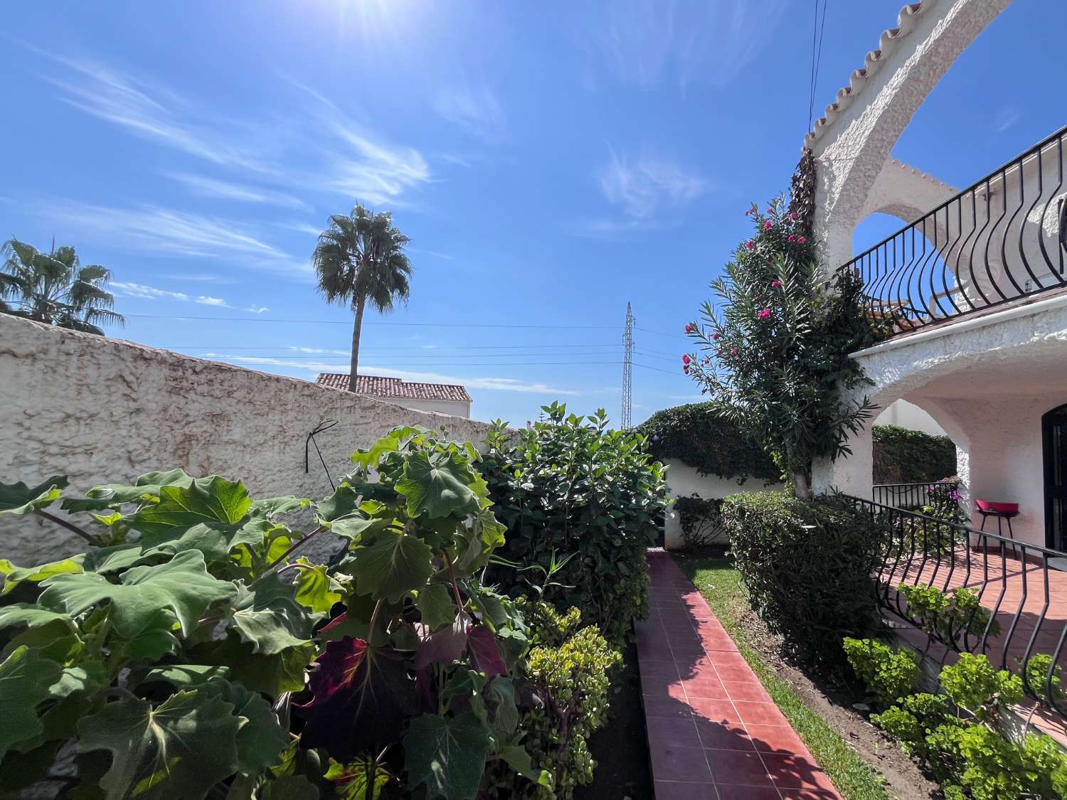 Spacious detached villa in the sought-after Capistrano Village, with the potential for two separate living spaces