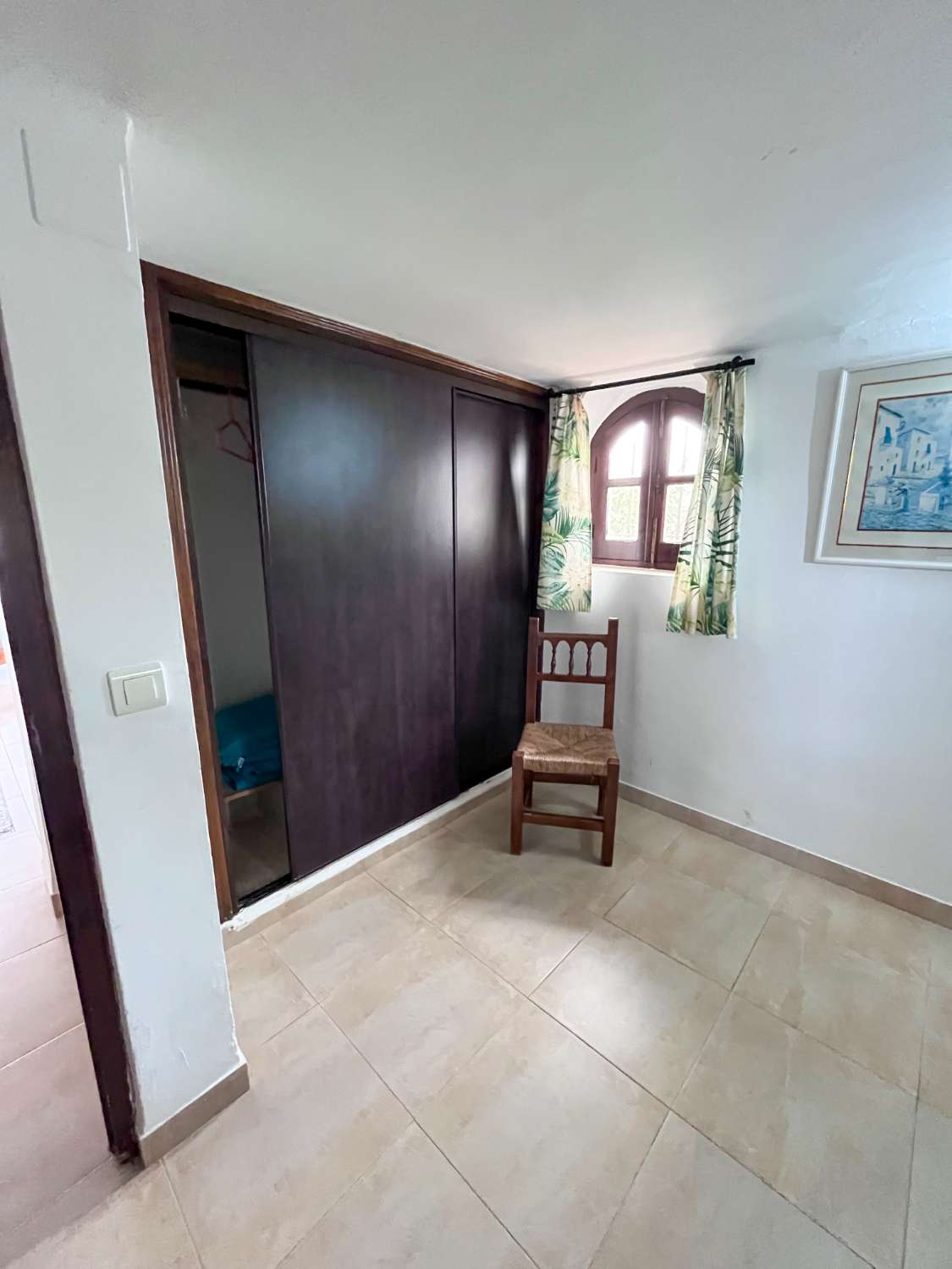 Spacious detached villa in the sought-after Capistrano Village, with the potential for two separate living spaces