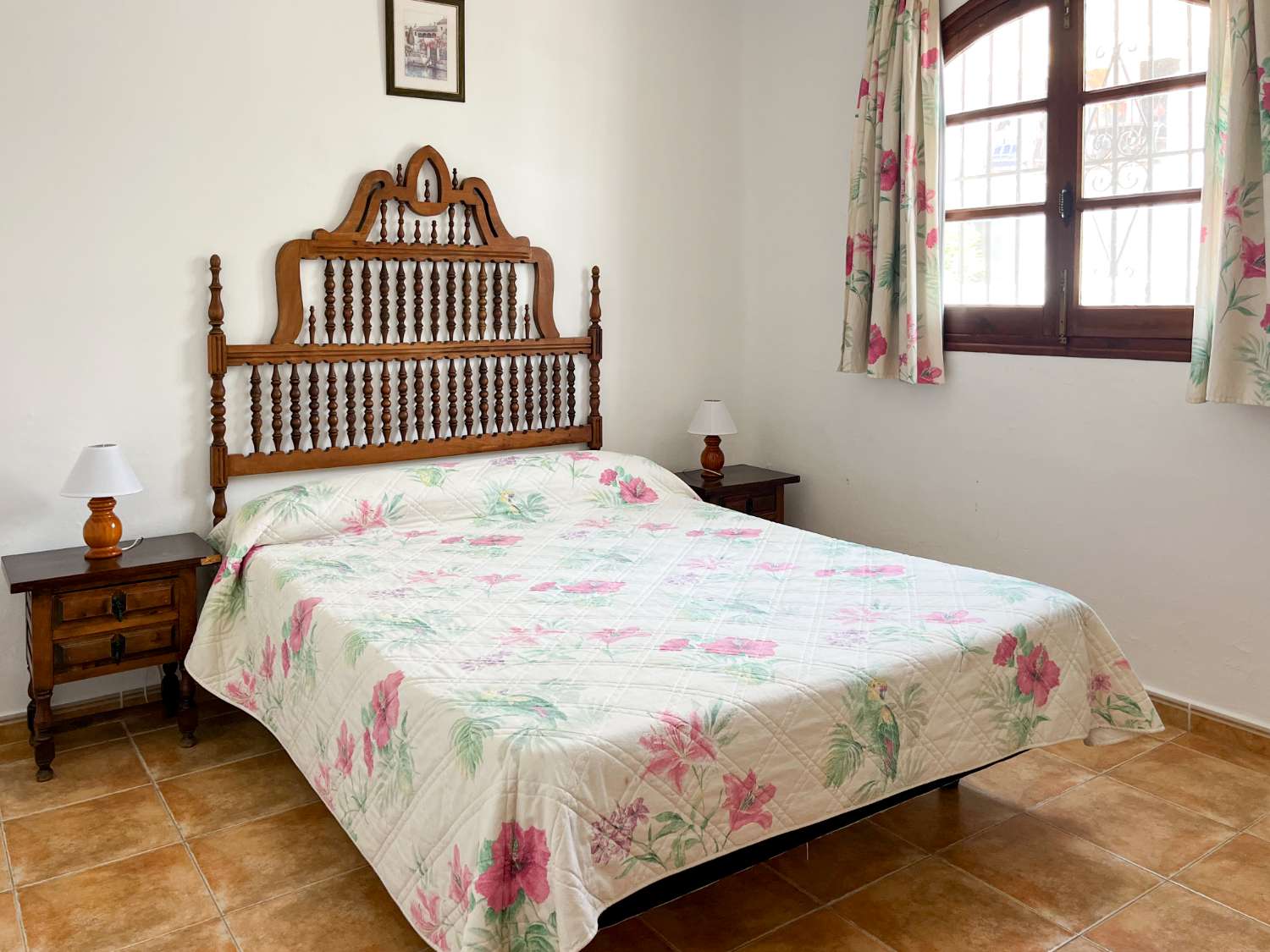 Spacious detached villa in the sought-after Capistrano Village, with the potential for two separate living spaces