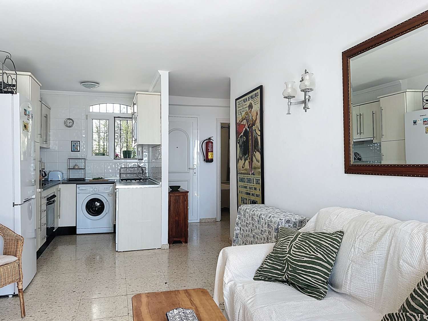 Beautiful Two-Bedroom Apartment with Sea Views in San Juan de Capistrano