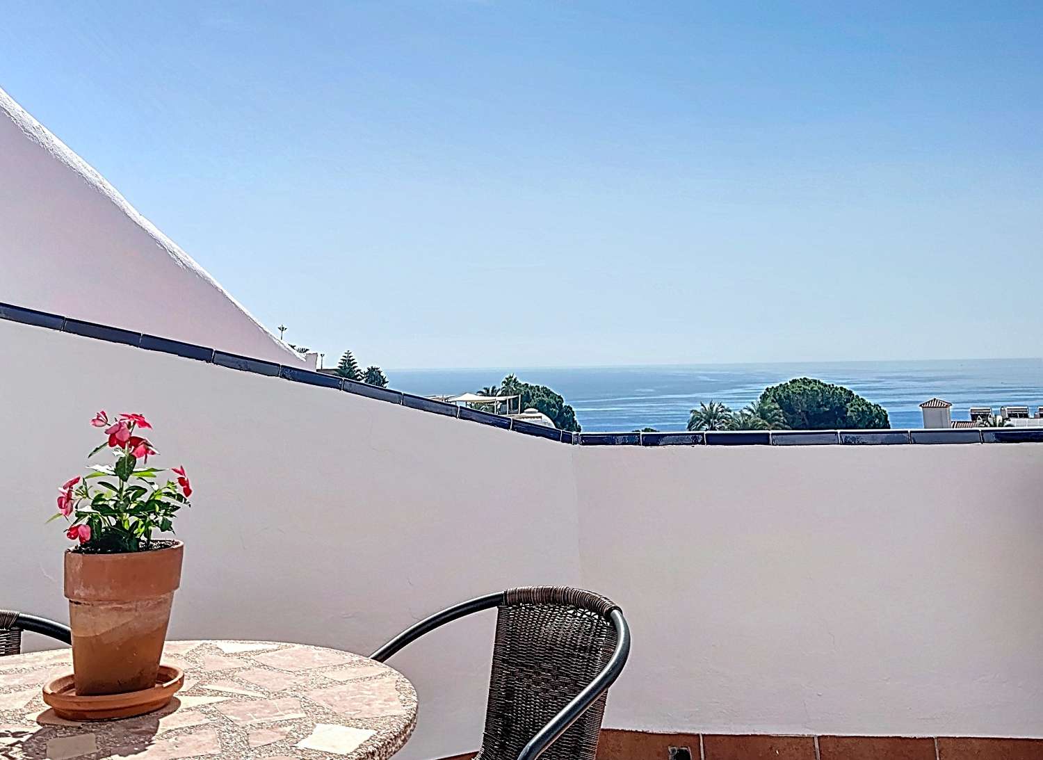 Beautiful Two-Bedroom Apartment with Sea Views in San Juan de Capistrano