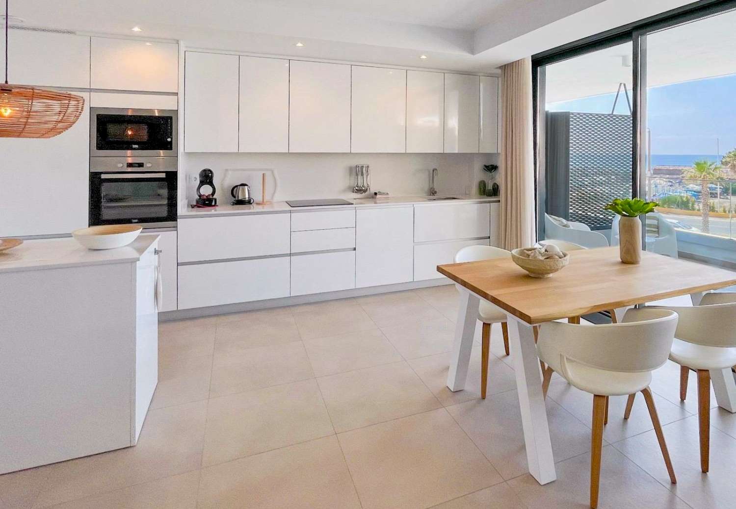 Bright, Modern Apartment with Fantastic Mediterranean Views and Terrace Living