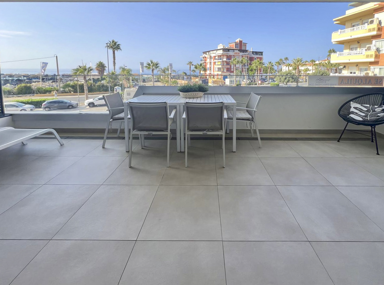 Bright, Modern Apartment with Fantastic Mediterranean Views and Terrace Living