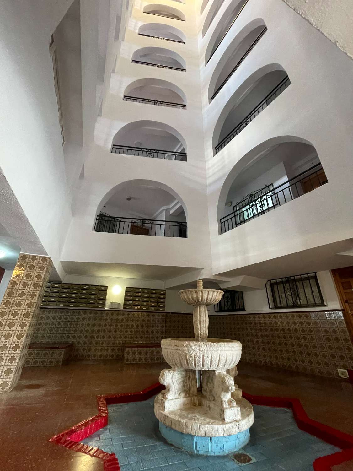 Piso en venta en Edificio Bahia, junto al Hotel Parador en Nerja