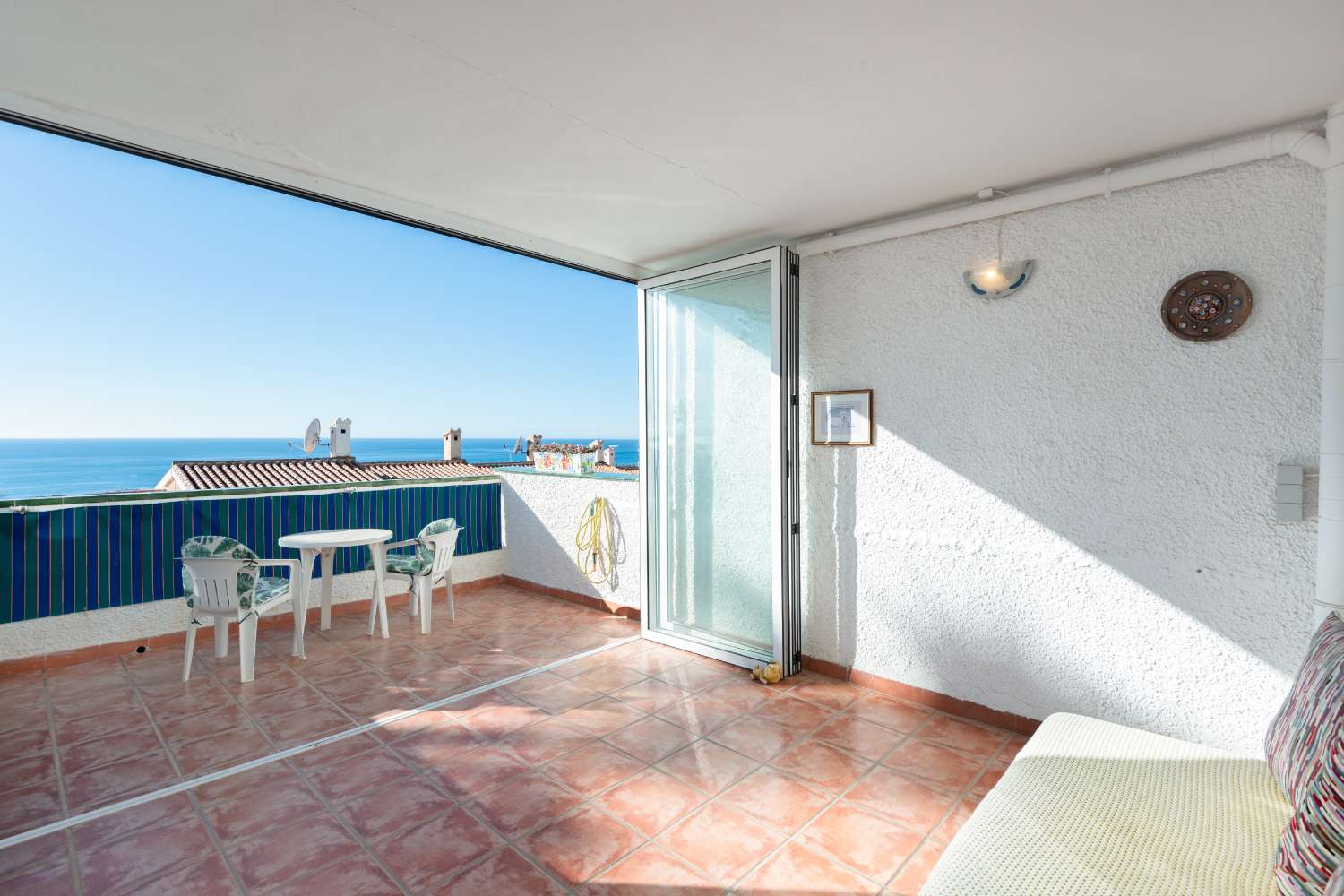 Hus till salu i Nerja, Urb. El Algarrobo