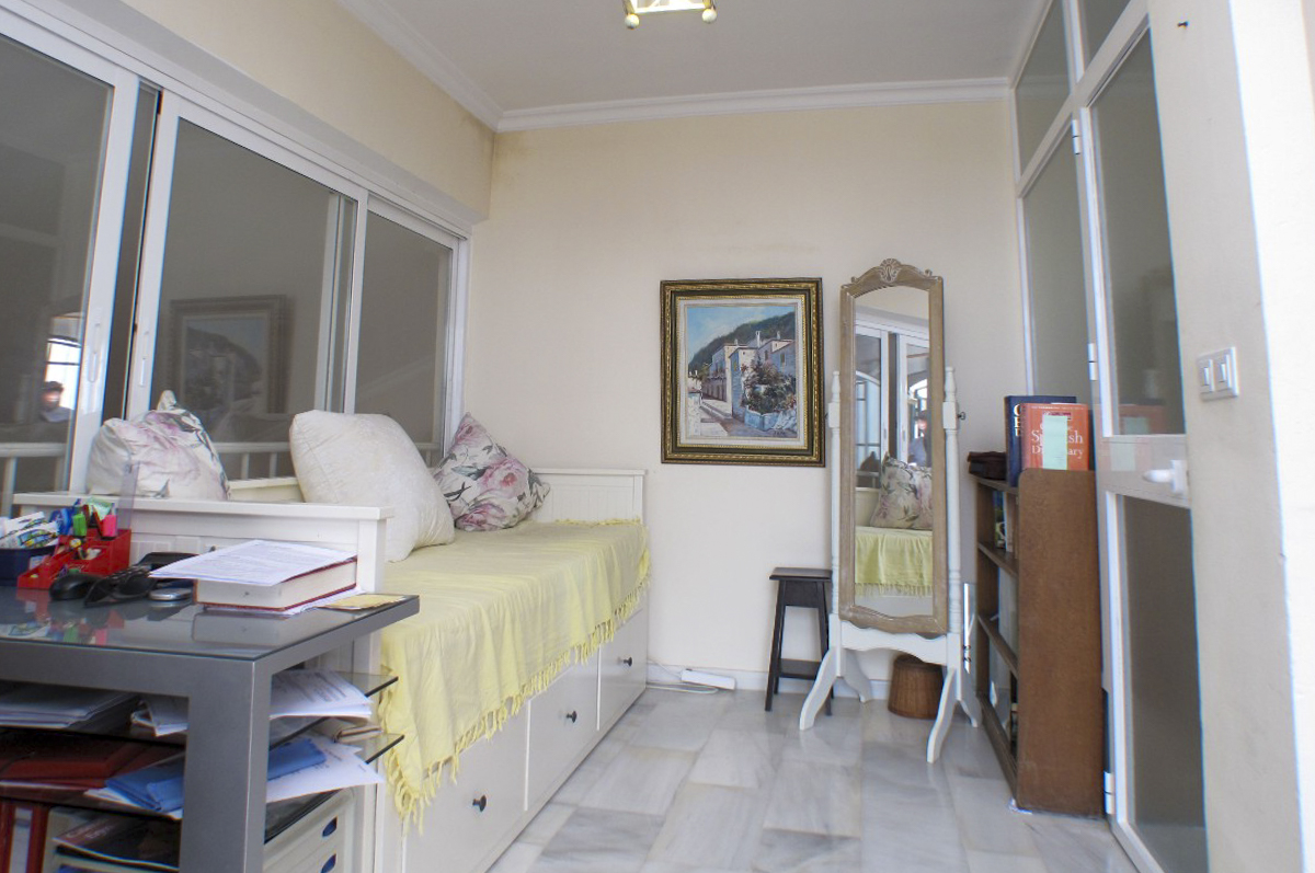 Detached villa with private pool in Maro