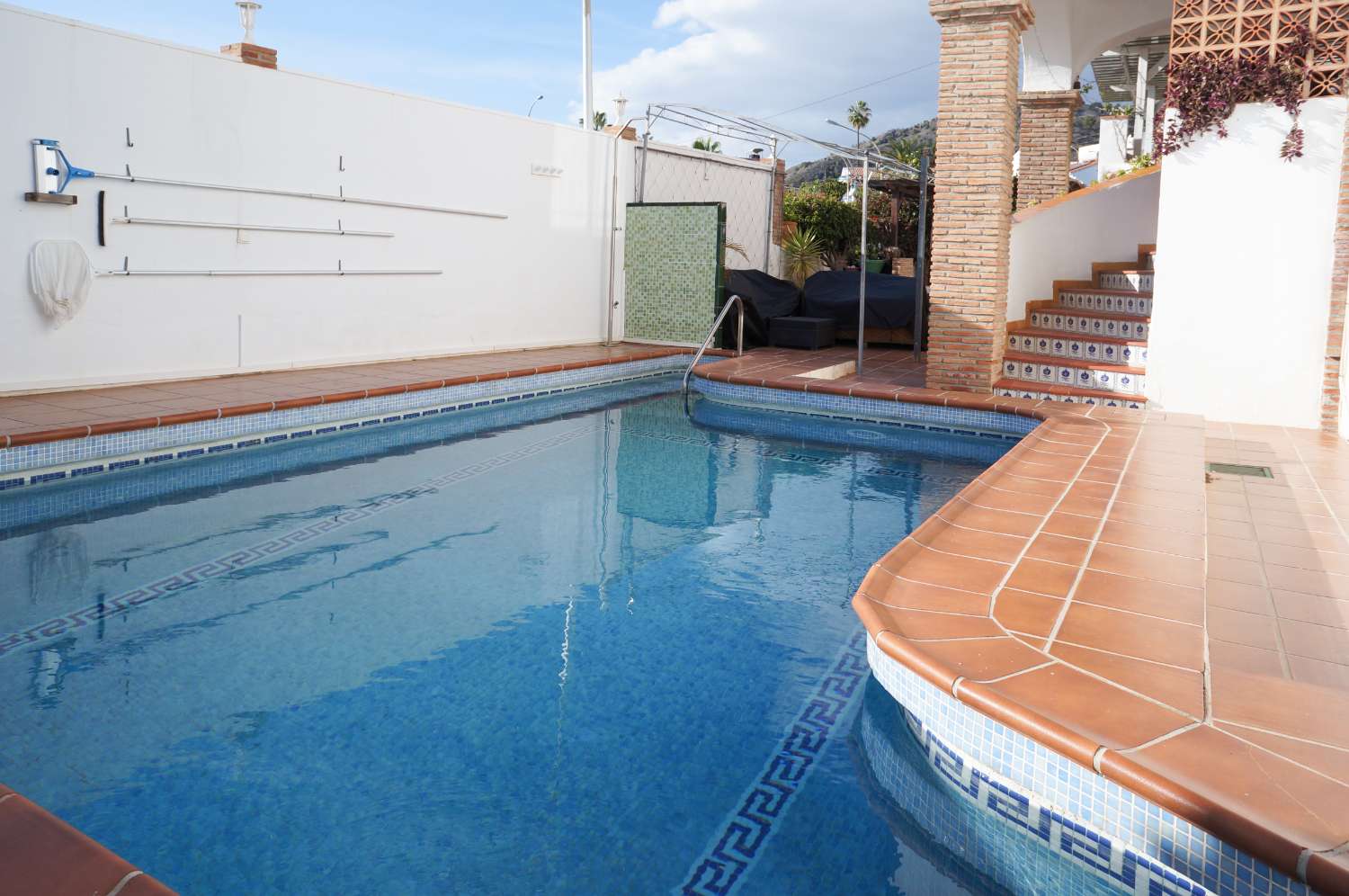 Detached villa with private pool in Maro